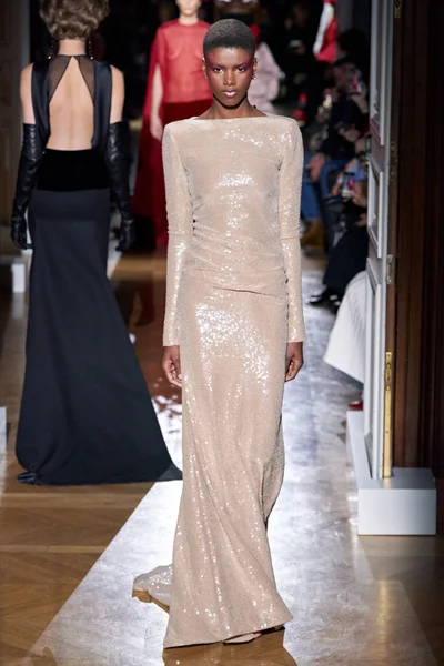 Look 39